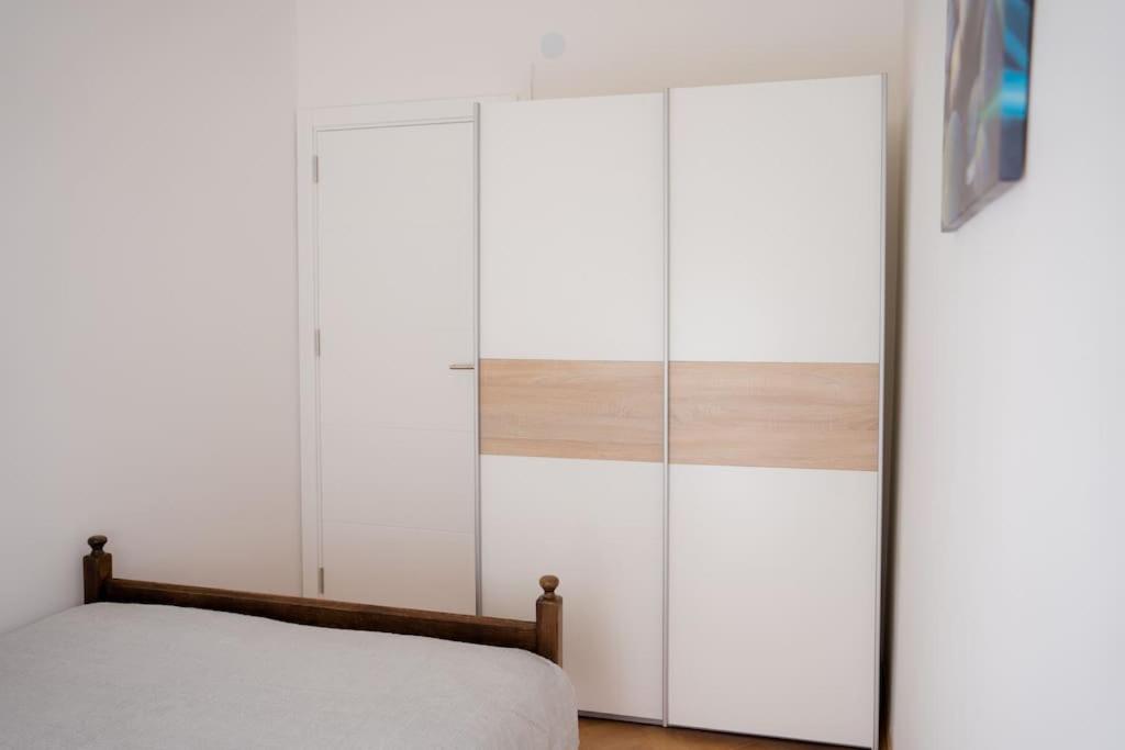 Downtown, Spacious, 2 Bedroom Apartment Βελιγράδι Εξωτερικό φωτογραφία